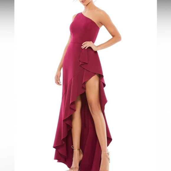 NWT Ieena for Mac Duggal One Shoulder High Slit Ruffle Gown Size 8 - Picture 1 of 10